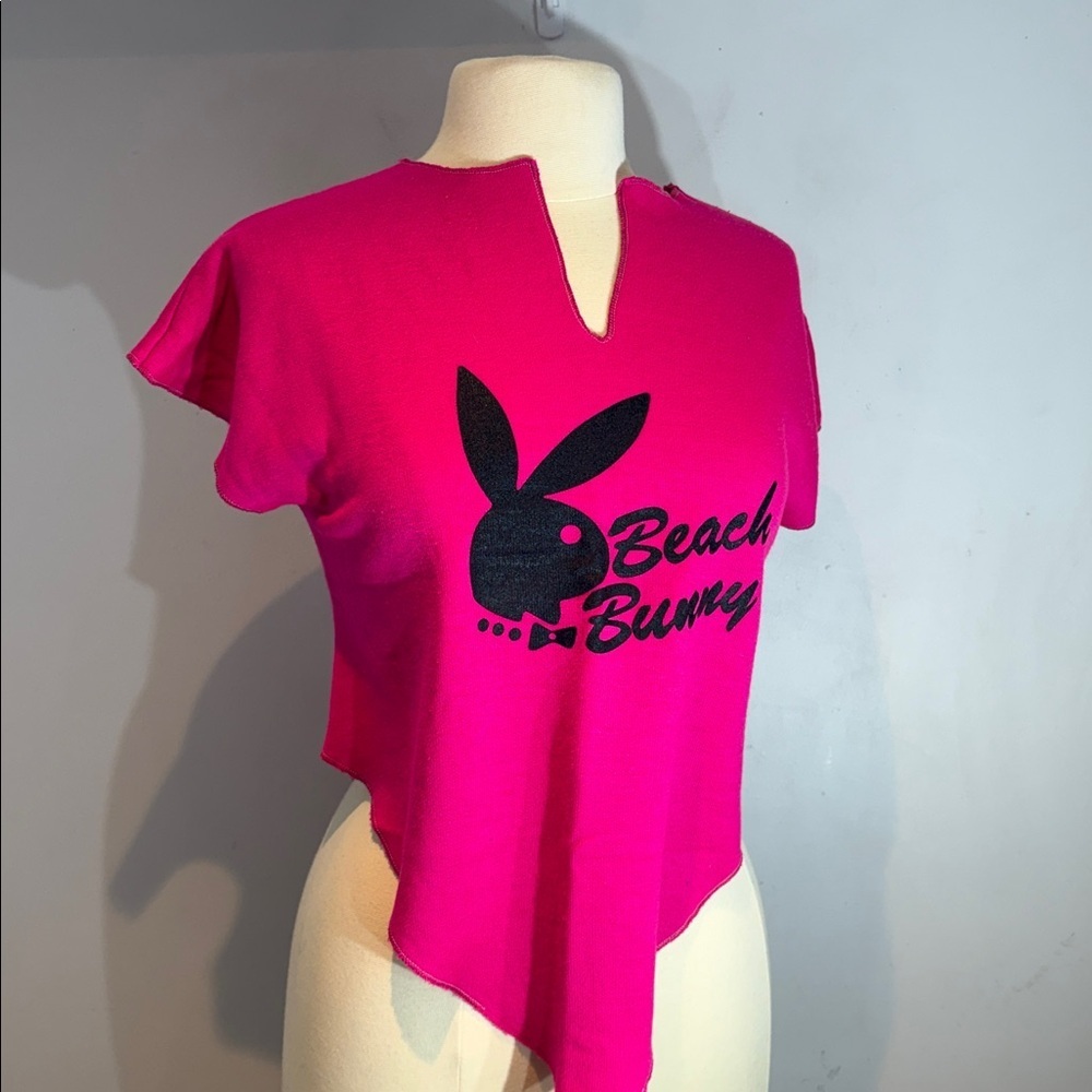 Vintage Playboy Beach Bunny Pink Y2K cut-off sweatshirt S/M